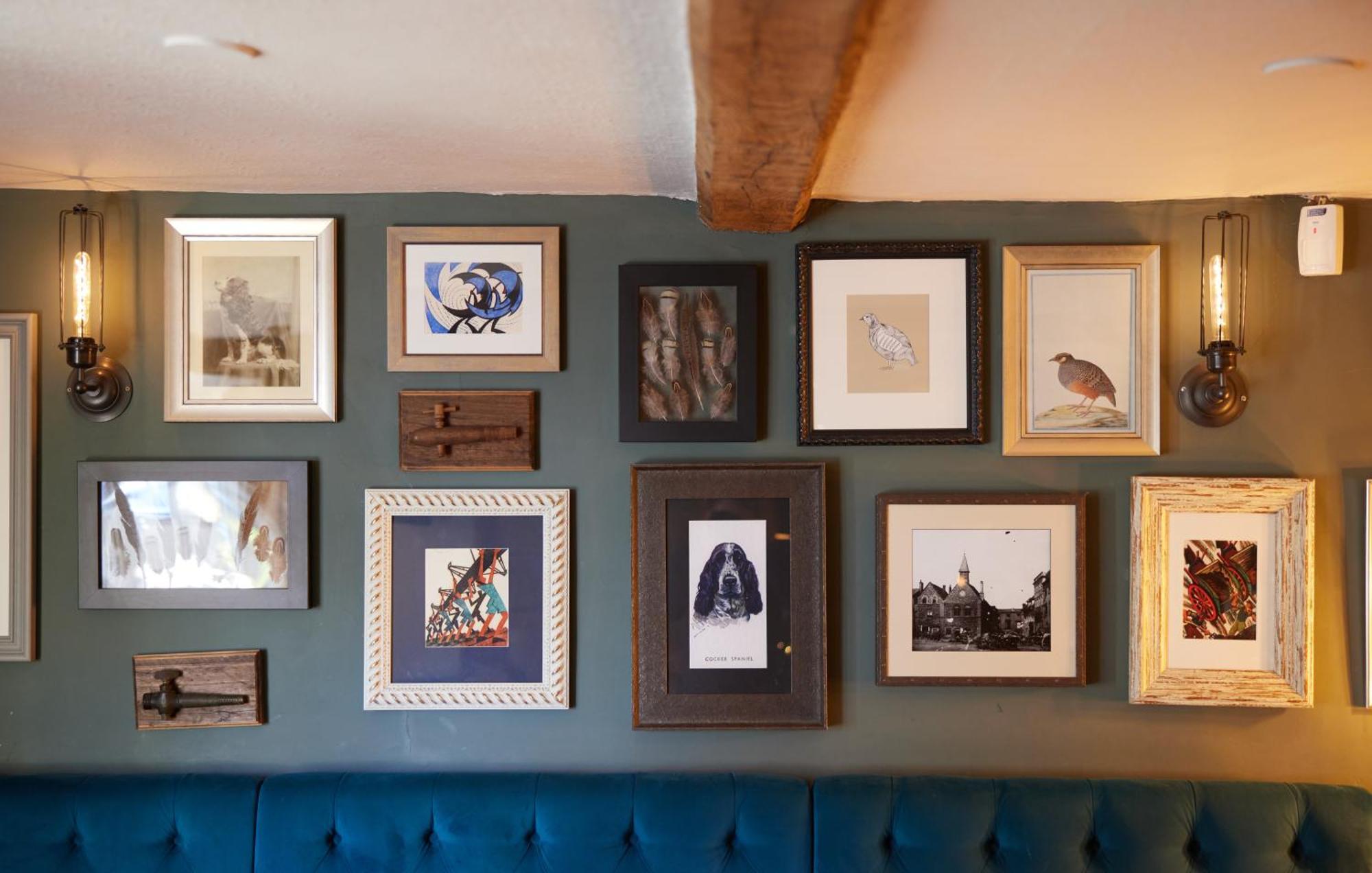 Dog And Partridge By Greene King Inns Bury St. Edmunds 외부 사진